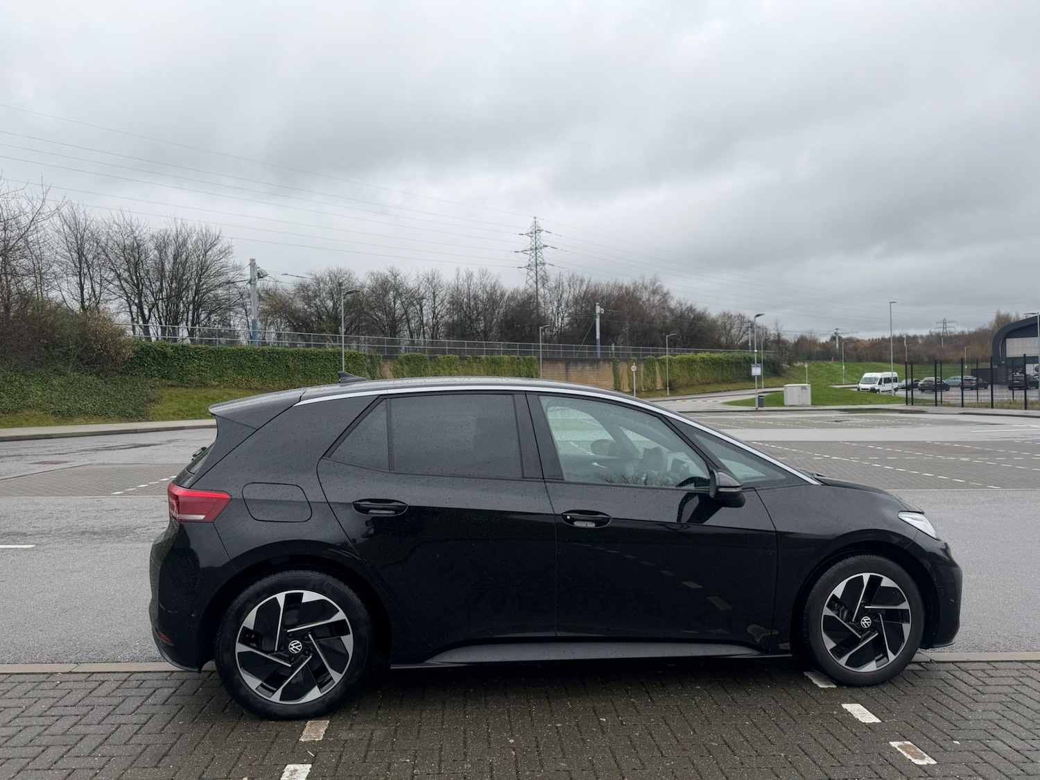 Used Volkswagen ID.3 2024 for sale - 77543762: Photo 5