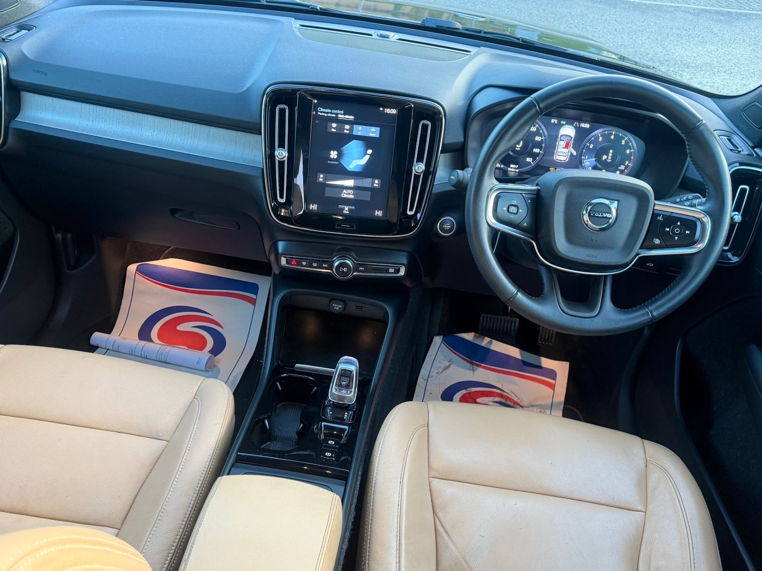 Used Volvo XC40 2021 for sale - 77366851: Photo 14