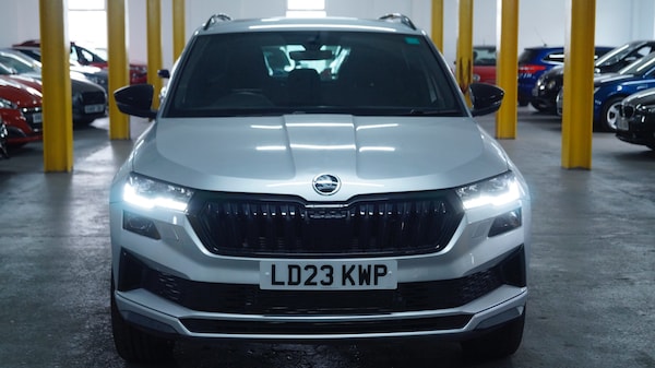 Used Skoda Karoq 2023 for sale - 74981032: Photo 2
