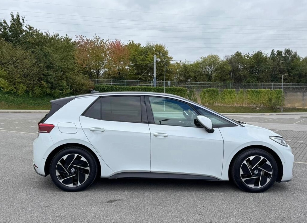 Used Volkswagen ID.3 2024 for sale - 76436436: Photo 6