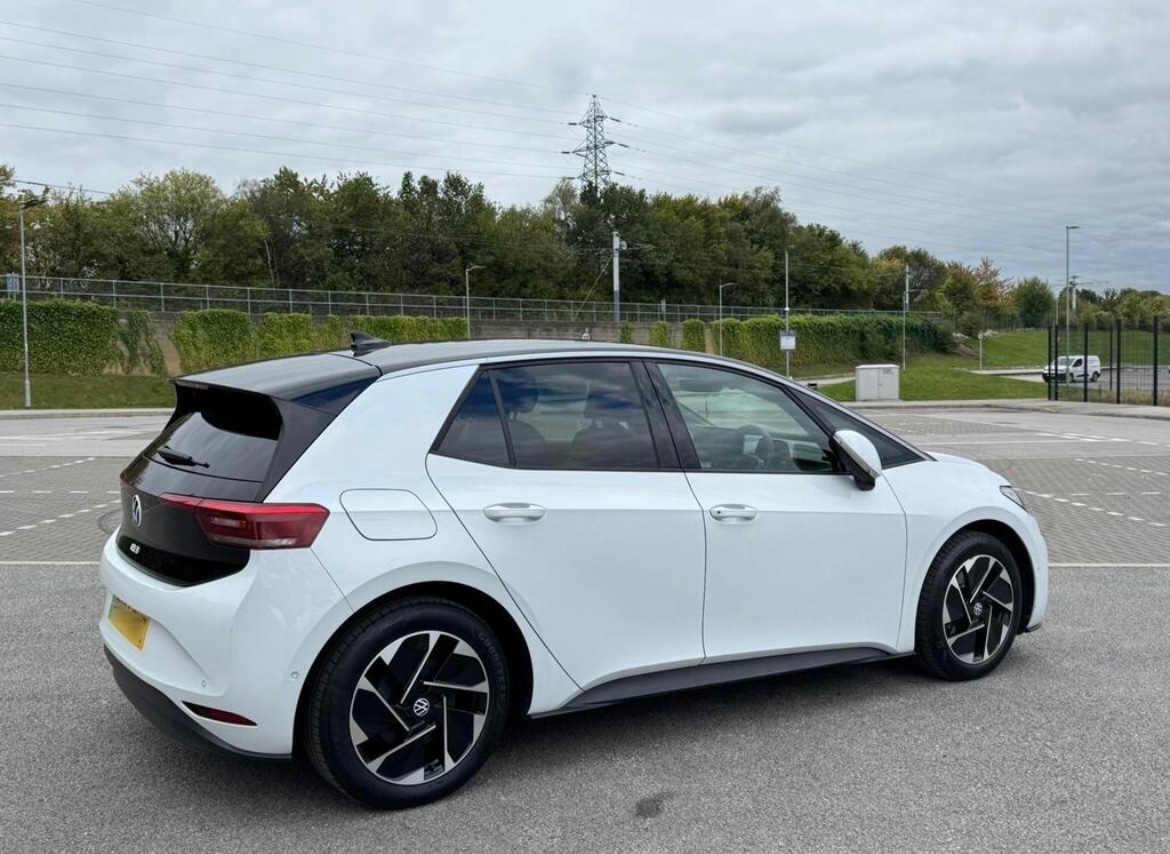 Used Volkswagen ID.3 2024 for sale - 76436436: Photo 7