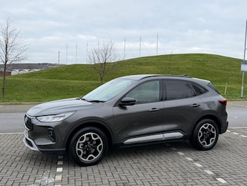 Used Ford Kuga 2025 for sale - 77069930: Photo