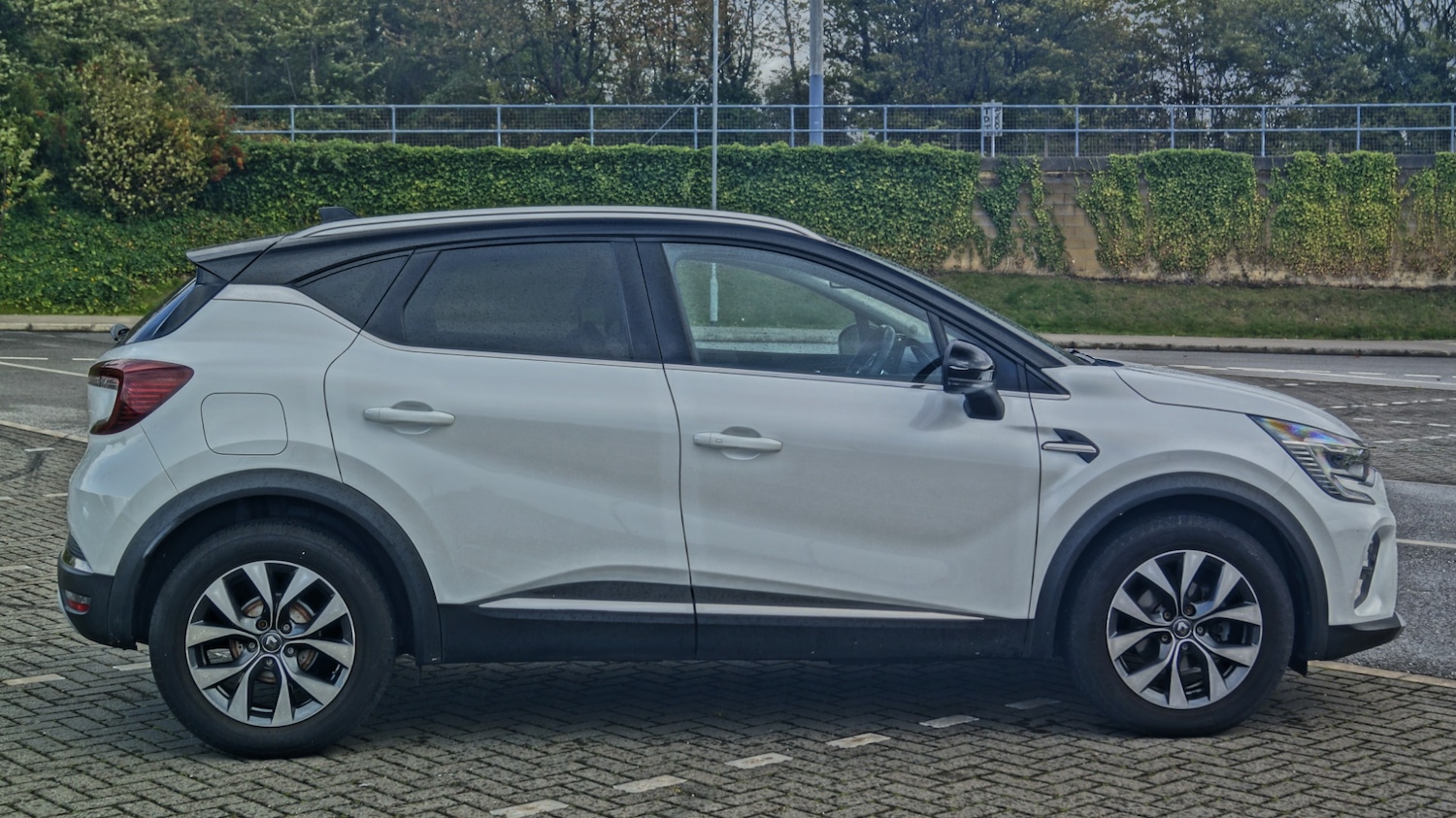 Used Renault Captur 2021 for sale - 76436455: Photo 8