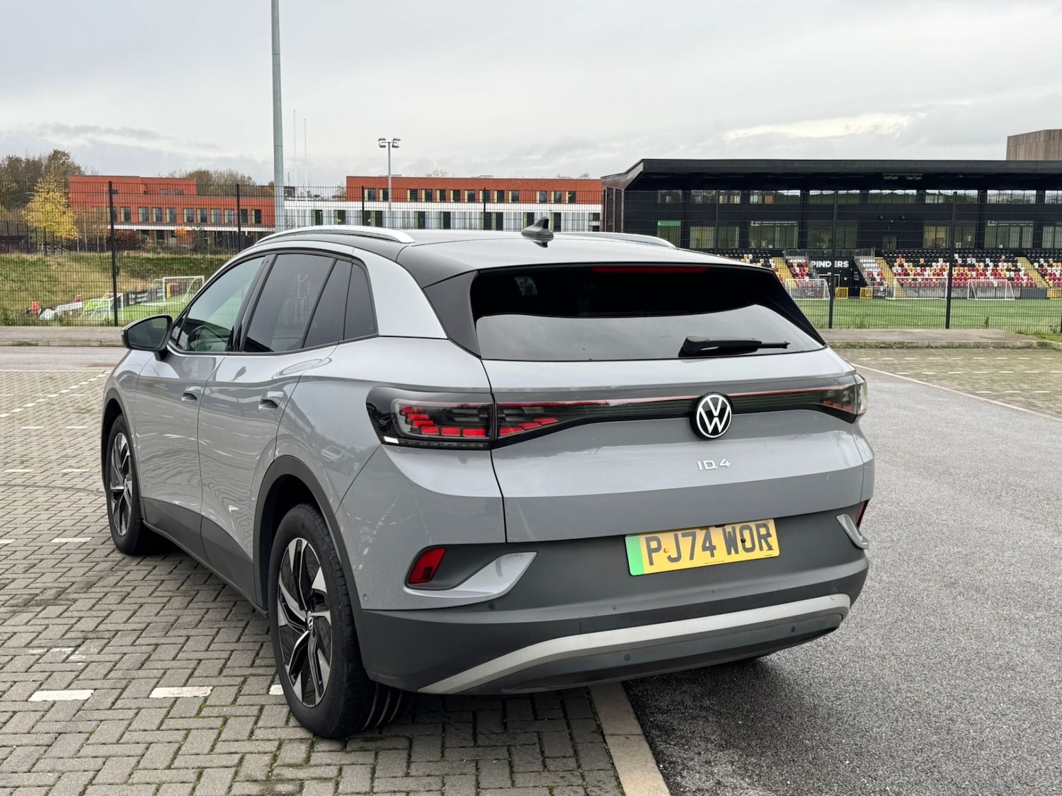 Used Volkswagen ID.4 2024 for sale - 76531478: Photo 4