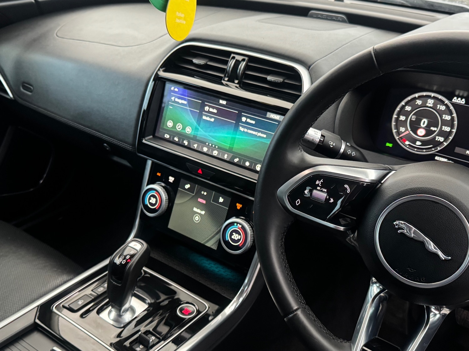 Used Jaguar XE 2019 for sale - 76436140: Photo 13