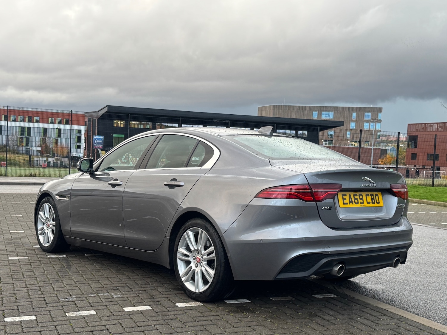 Used Jaguar XE 2019 for sale - 76436140: Photo 6