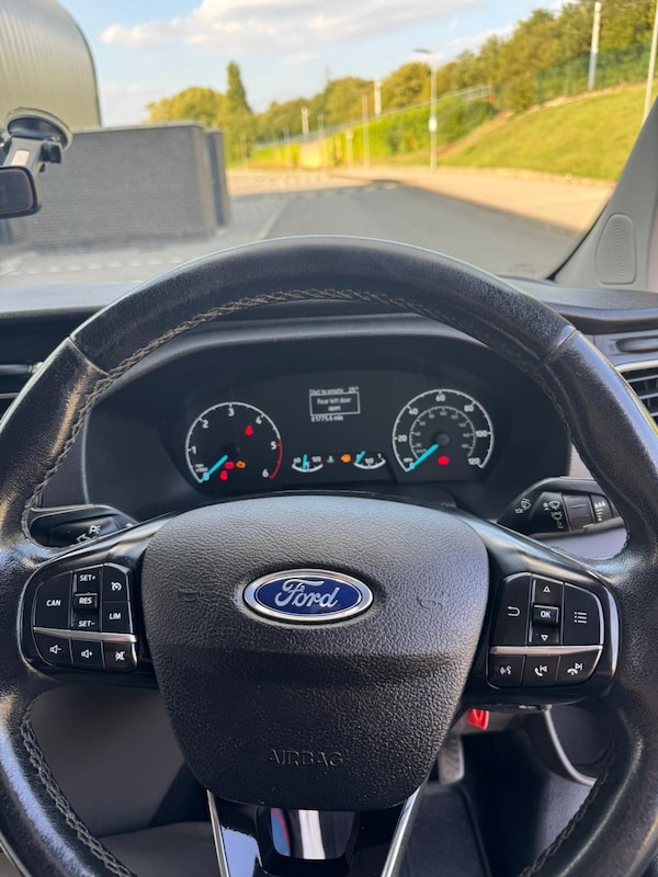 Used Ford Transit Custom 2019 for sale - 75557078: Photo 17