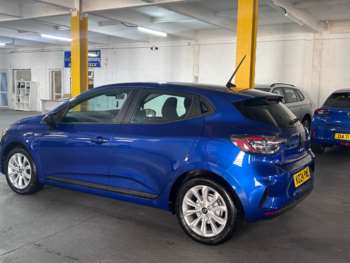 Used Renault Clio 2024 for sale - 74436367: Photo