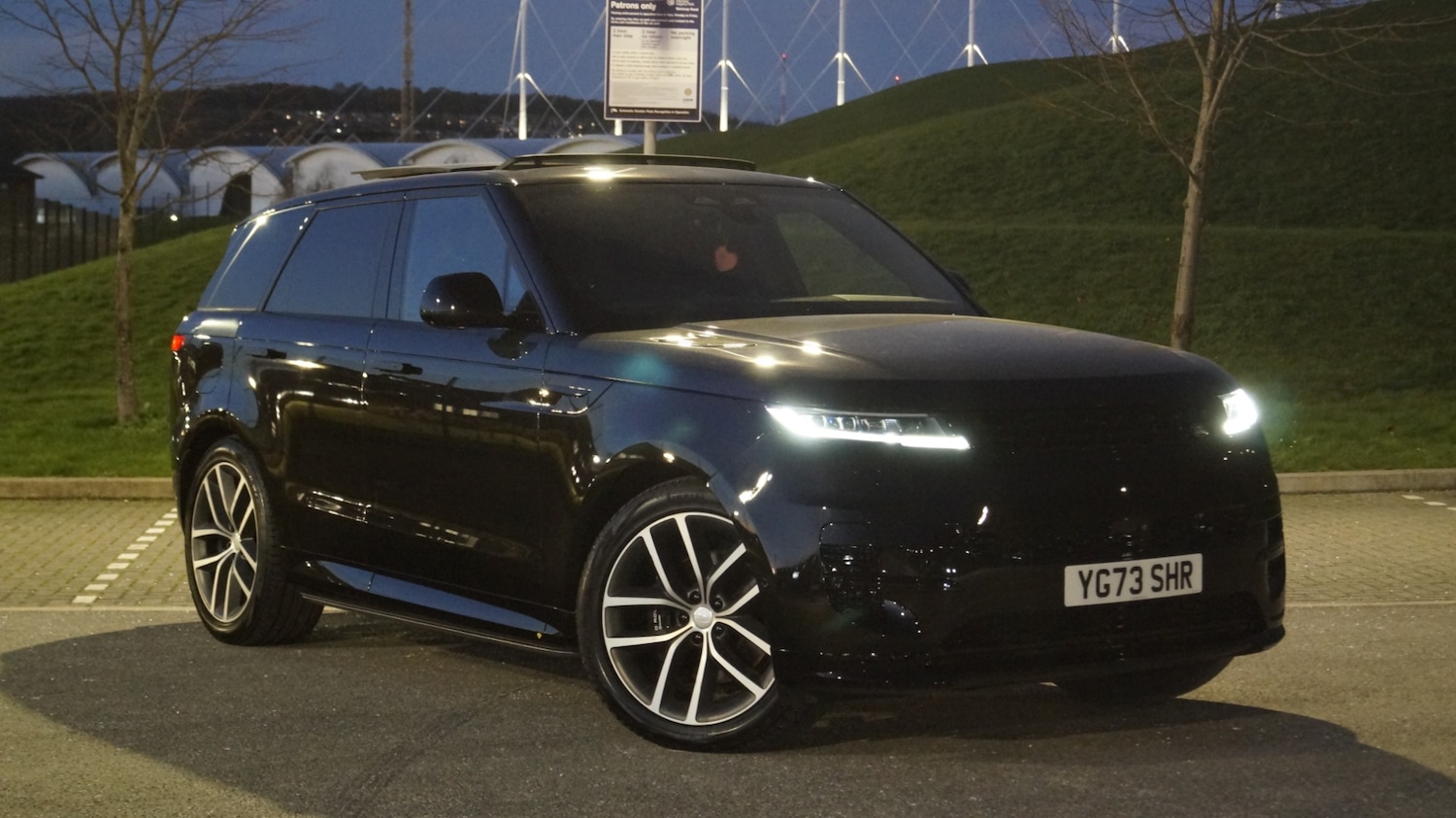 Used Land Rover Range Rover Sport 2023 for sale - 76642056: Photo 1