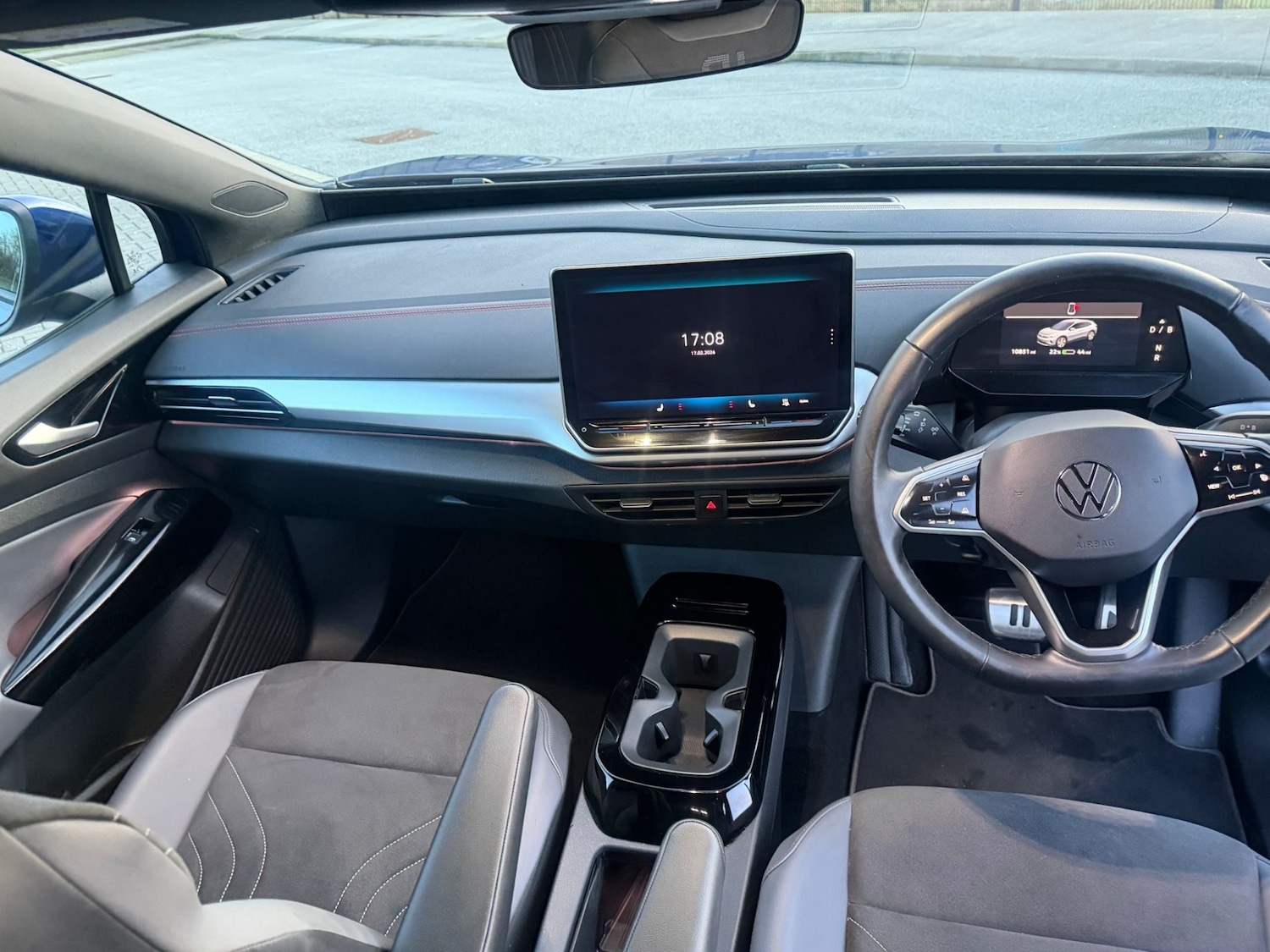 Used Volkswagen ID.4 2024 for sale - 77582359: Photo 16