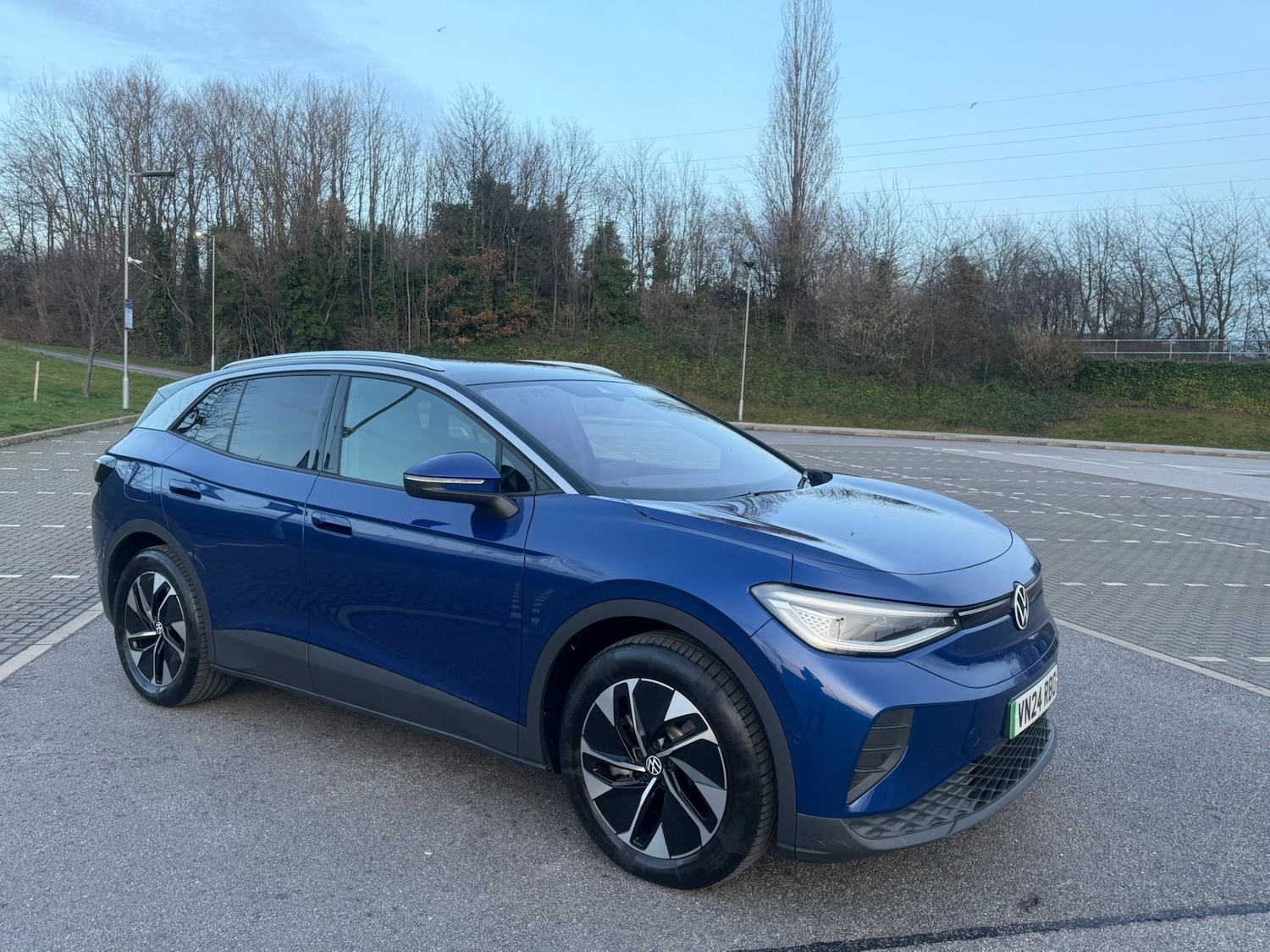 Used Volkswagen ID.4 2024 for sale - 77582359: Photo 2