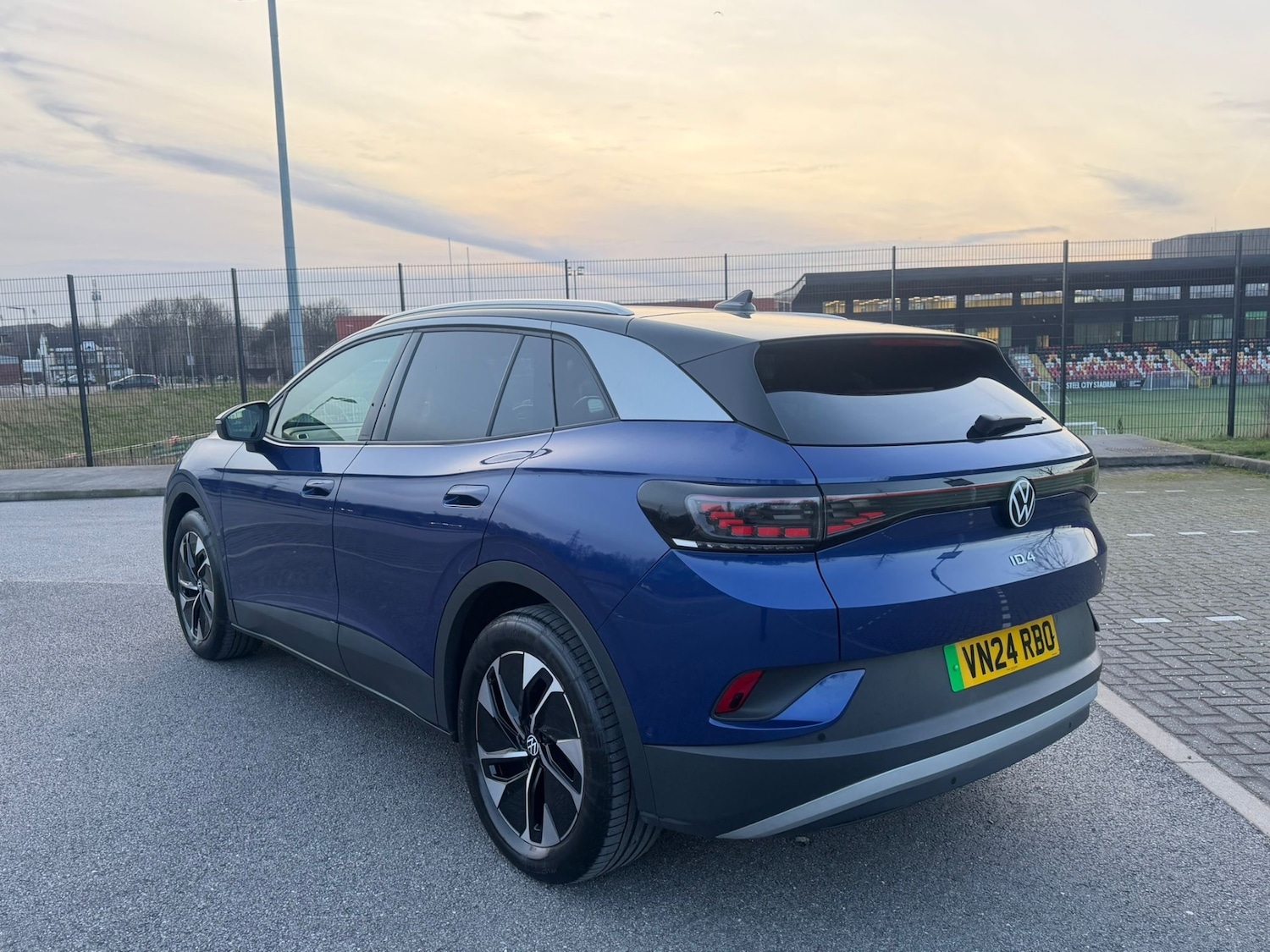 Used Volkswagen ID.4 2024 for sale - 77582359: Photo 4