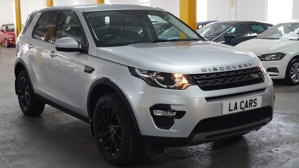 Used Land Rover Discovery Sport 2019 for sale - 75525348: Photo 1
