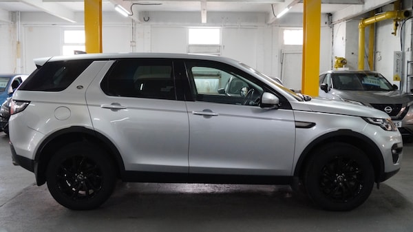 Used Land Rover Discovery Sport 2019 for sale - 75525348: Photo 8