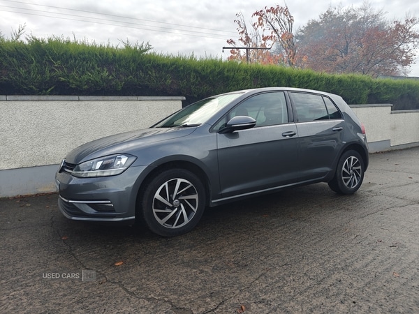 Used Volkswagen Golf 2019 for sale - 76474185: Photo 1