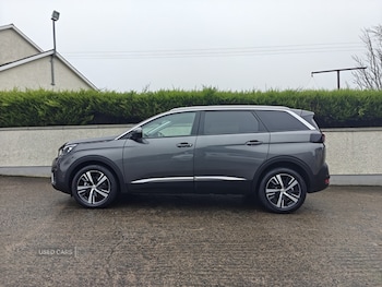 Used Peugeot 5008 2019 for sale - 76976974: Photo