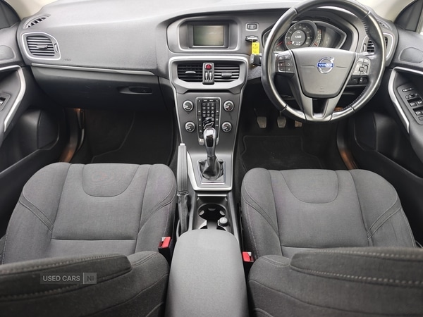 Used Volvo V40 2014 for sale - 76998333: Photo 10