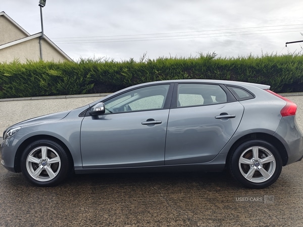 Used Volvo V40 2014 for sale - 76998333: Photo 4