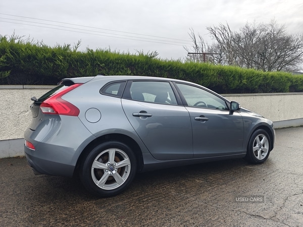 Used Volvo V40 2014 for sale - 76998333: Photo 8
