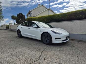 2021 - Long Range AWD 4dr Auto