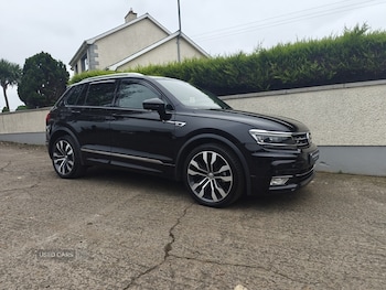 2017 - 2.0 TDi 150 4Motion R-Line 5dr