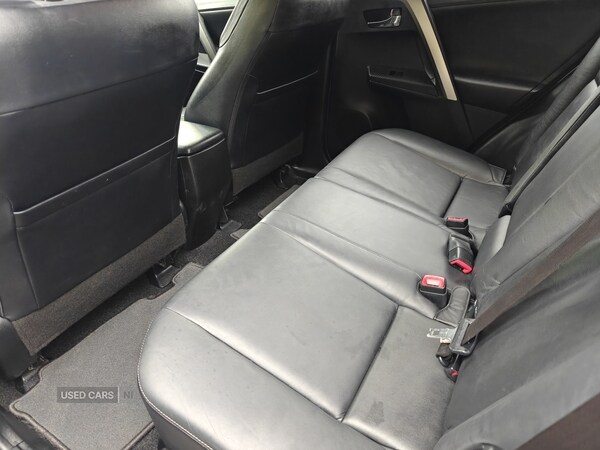 Used Toyota RAV4 2015 for sale - 78020914: Photo 10