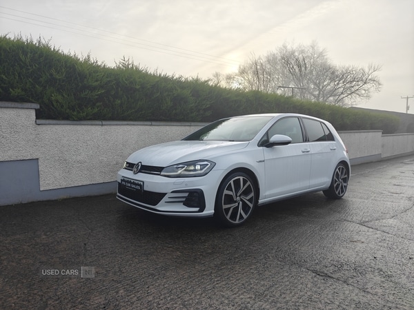 Used Volkswagen Golf 2017 for sale - 77054162: Photo 3