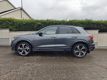 Used Audi Q3 2021 for sale - 77613377: Photo