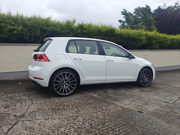 Used Volkswagen Golf 2020 for sale - 79427042: Photo