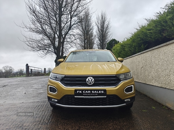 Used Volkswagen T-Roc 2018 for sale - 76998577: Photo 2