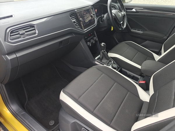 Used Volkswagen T-Roc 2018 for sale - 76998577: Photo 8