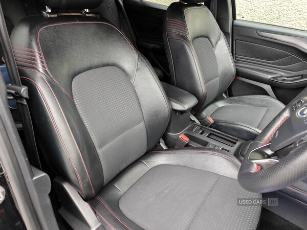 Used Ford Focus 2018 for sale - 76216144: Photo 12