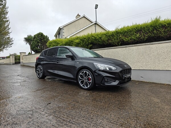 Used Ford Focus 2018 for sale - 76216144: Photo 1