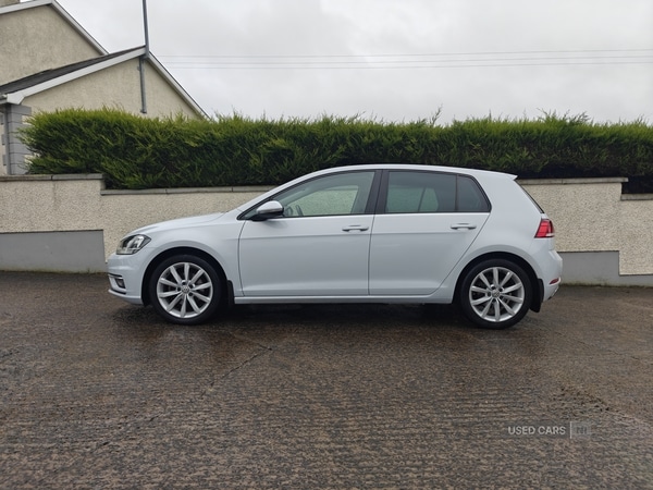 Used Volkswagen Golf 2017 for sale - 77684627: Photo 4