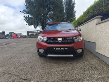 Used Dacia Sandero Stepway 2018 for sale - 75402752: Photo