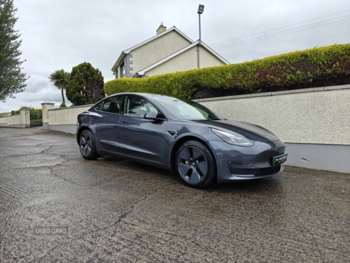 2021 - Long Range AWD 4dr Auto