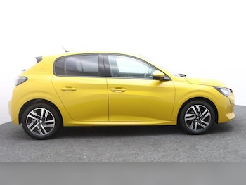 Used Peugeot 208 2021 for sale - 77116840: Photo