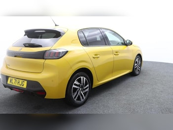 Used Peugeot 208 2021 for sale - 77116840: Photo