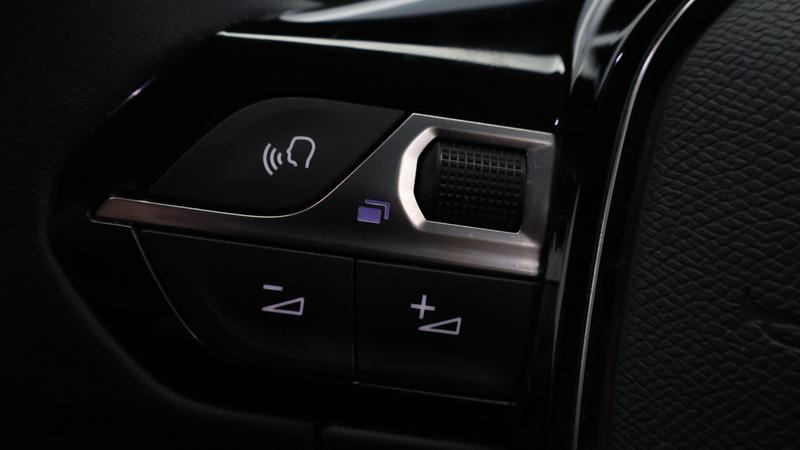 Used Peugeot 2008 2022 for sale - 77117096: Photo 12