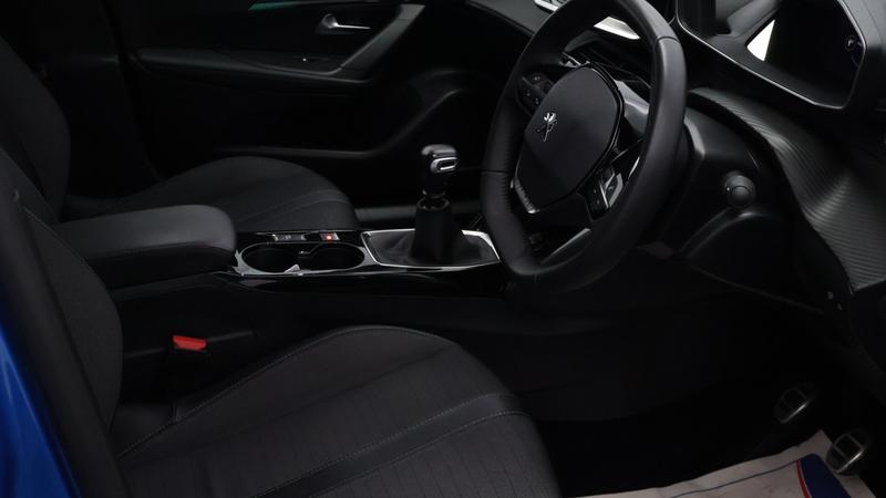 Used Peugeot 2008 2022 for sale - 77117096: Photo 9