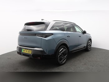 Used Peugeot 5008 2024 for sale - 77116792: Photo