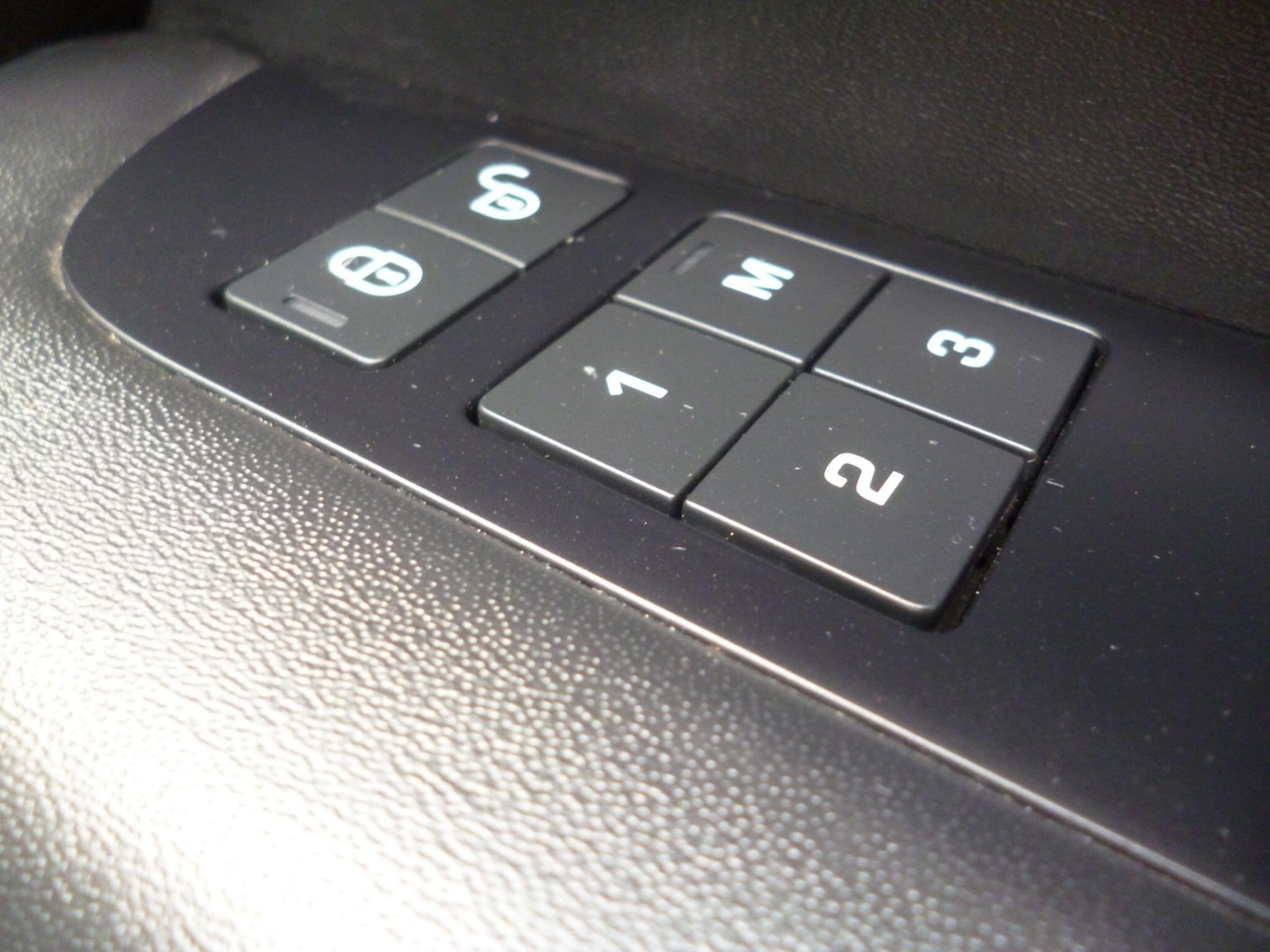 Used Land Rover Discovery 2017 for sale - 76476508: Photo 17