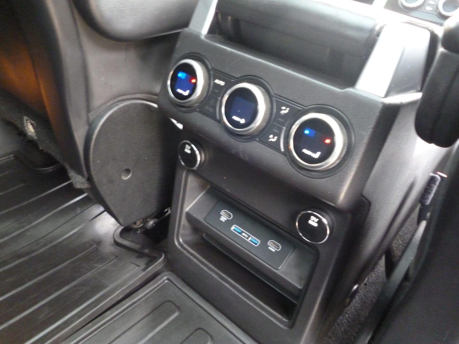 Used Land Rover Discovery 2017 for sale - 76476508: Photo 21