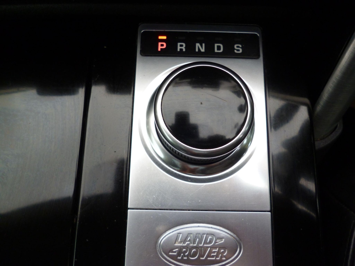 Used Land Rover Discovery 2017 for sale - 76476508: Photo 32