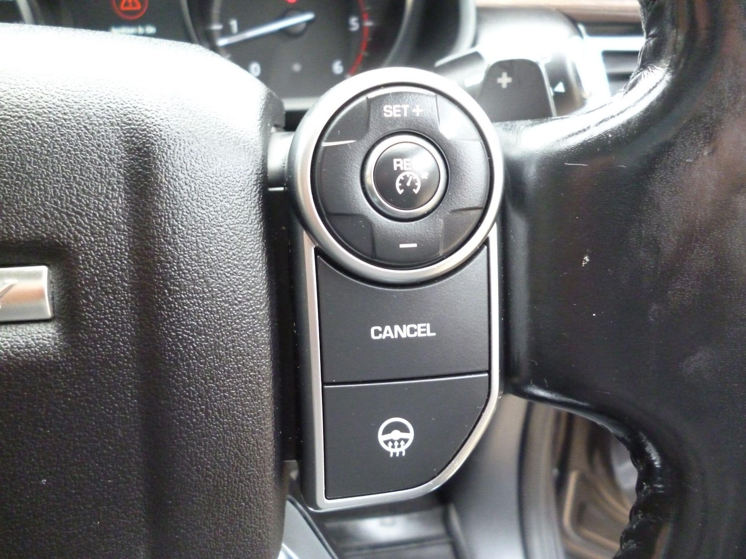 Used Land Rover Discovery 2017 for sale - 76476508: Photo 47