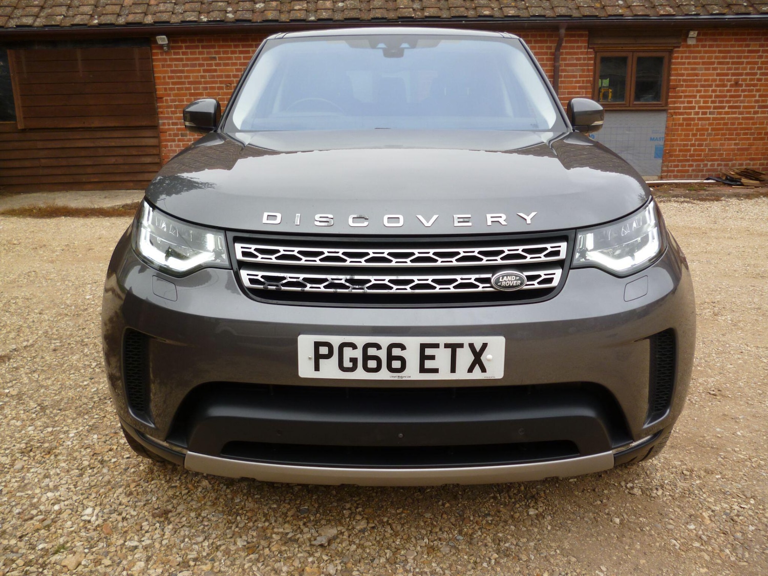 Used Land Rover Discovery 2017 for sale - 76476508: Photo 5