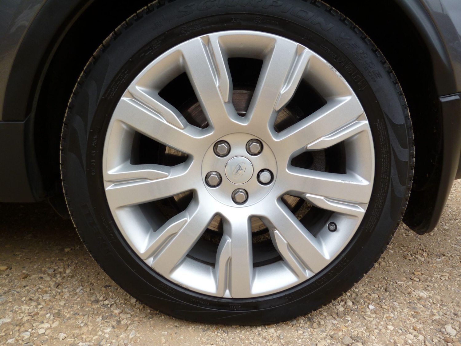 Used Land Rover Discovery 2017 for sale - 76476508: Photo 67