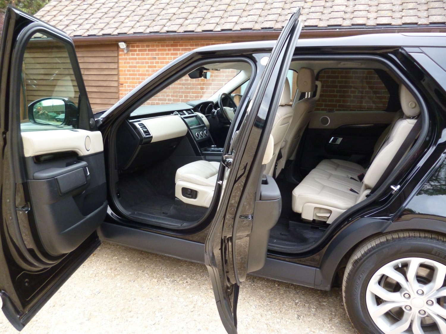 Used Land Rover Discovery 2019 for sale - 76976466: Photo 57