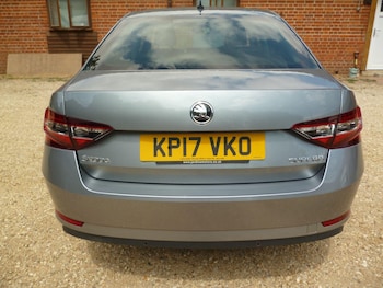 Used Skoda Superb 2017 for sale - 78971988: Photo
