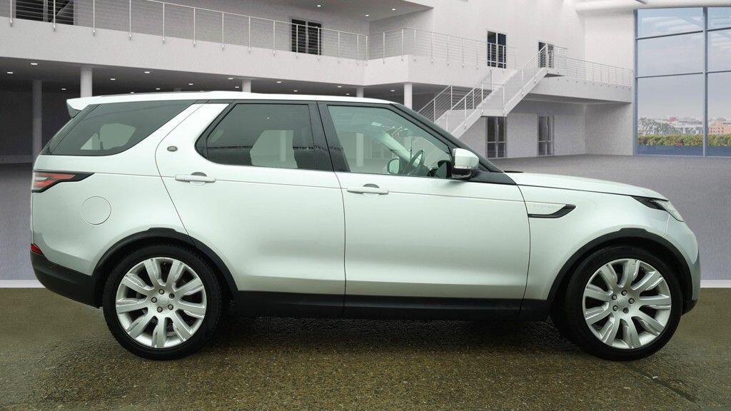 Used Land Rover Discovery 2018 for sale - 77574026: Photo 11
